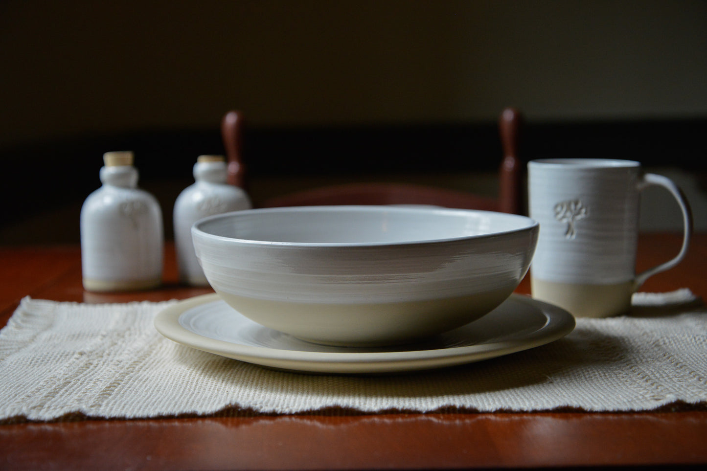 14 oz Mug Trustees' Table Pottery Collection