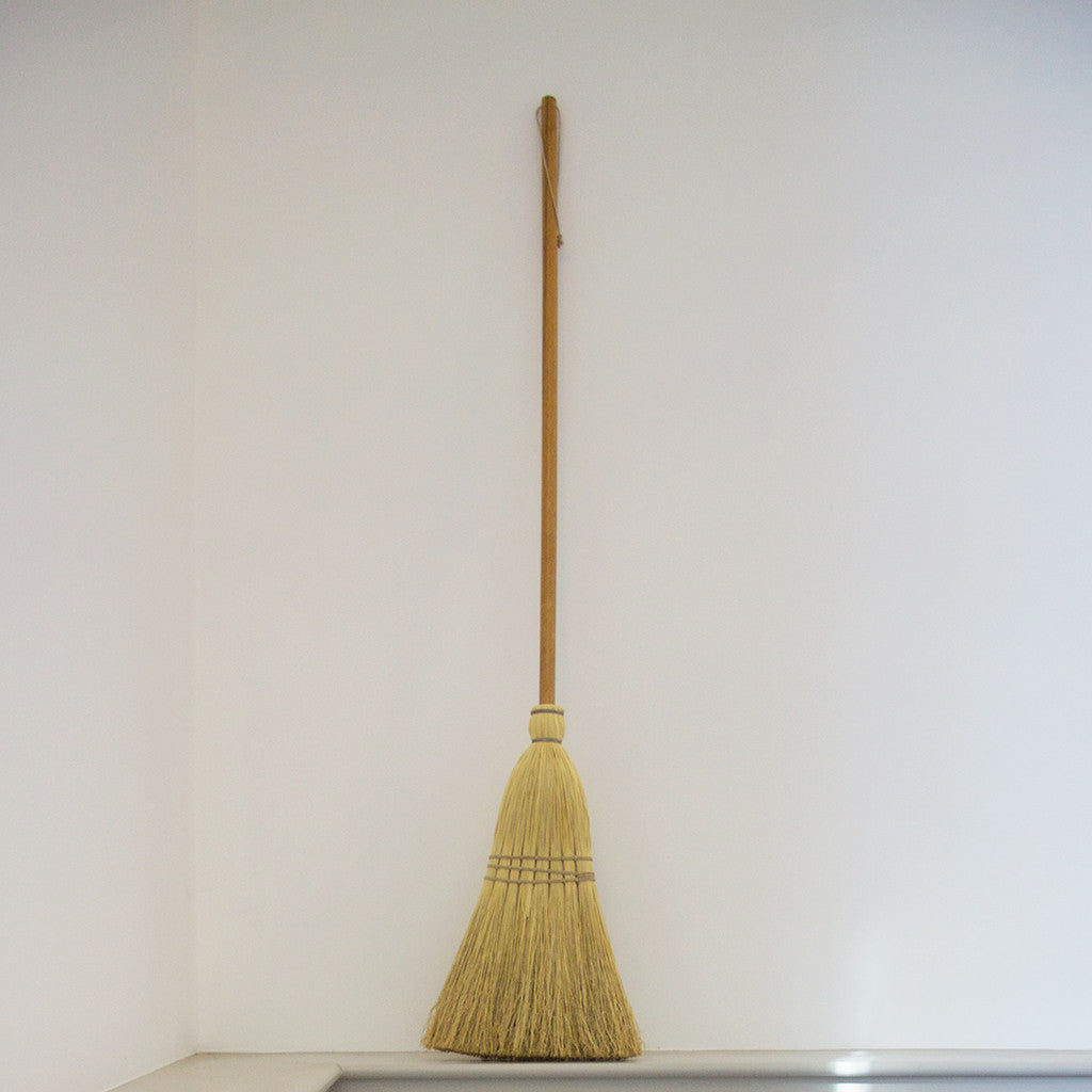 Broom: Shaker Kitchen