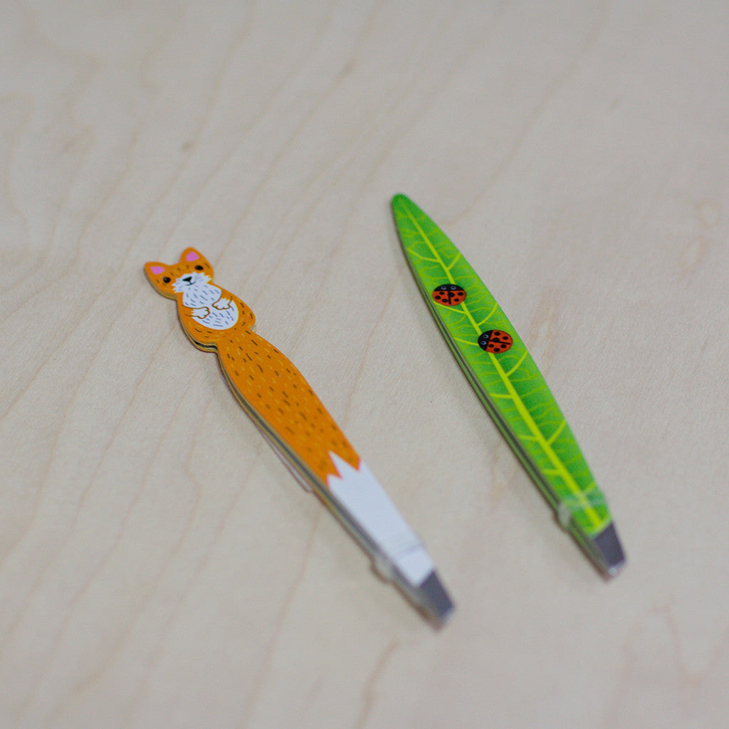 Q - Tweezers