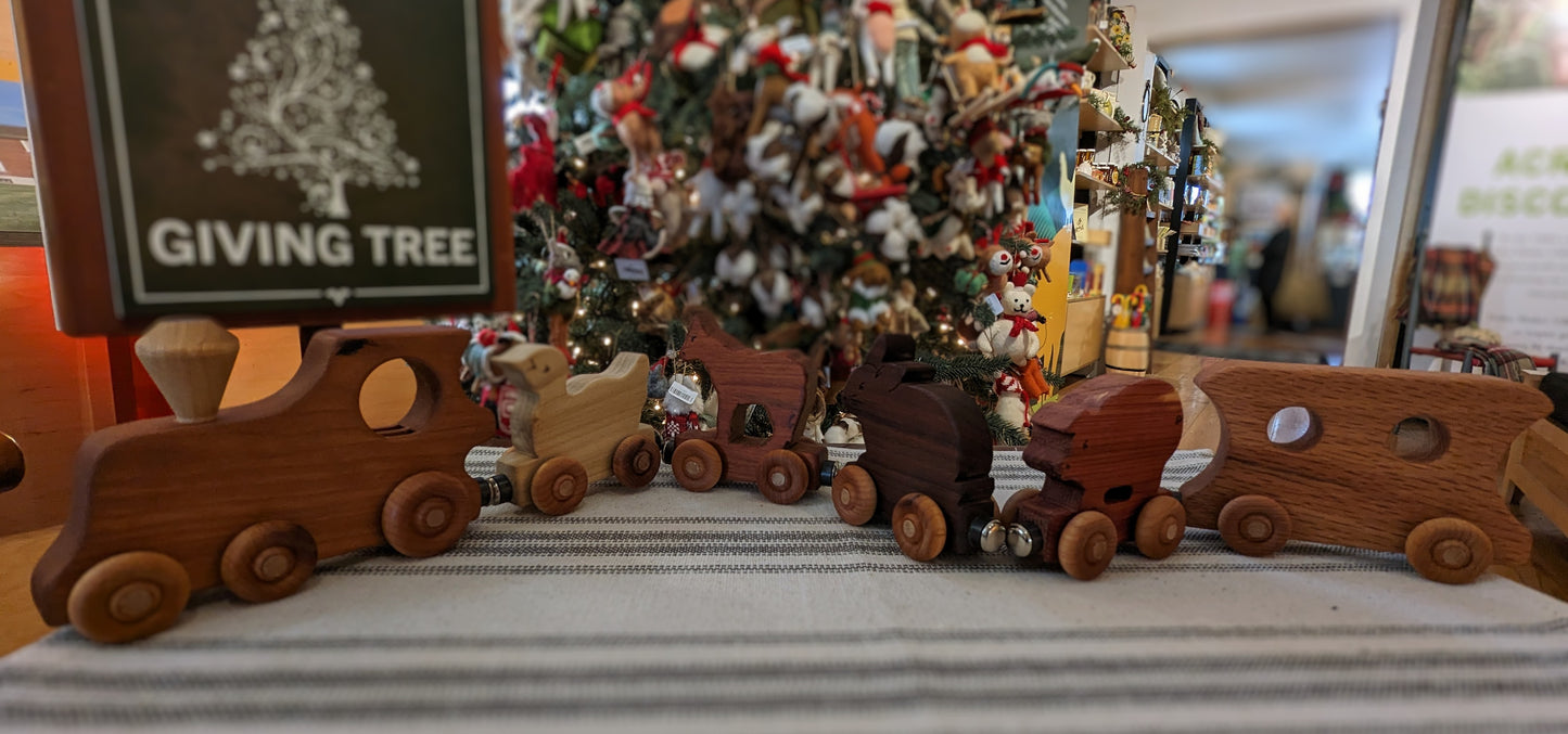Wooden Toy: Animal Train
