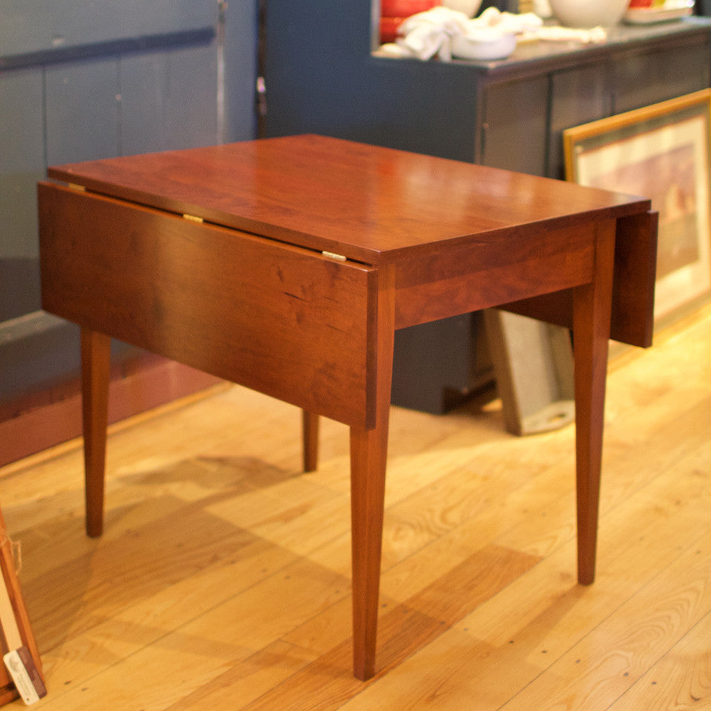 Reproduction Furniture: Drop Leaf Table